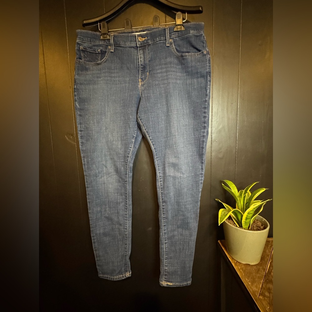 Levi's 711 Dark Blue Women's Skinny Jeans